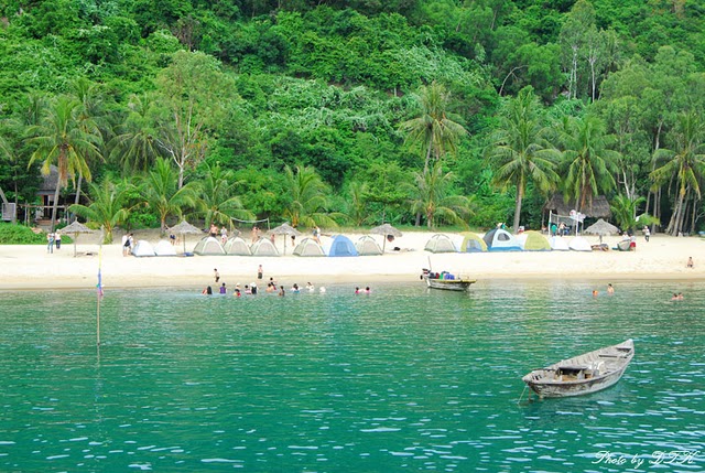 Eco-tour zone of Bãi Chồng beach - Cham Island Hoi An
